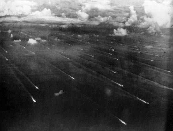 The US Third Fleet manevers off the coast of Japan, 17 August 1945.